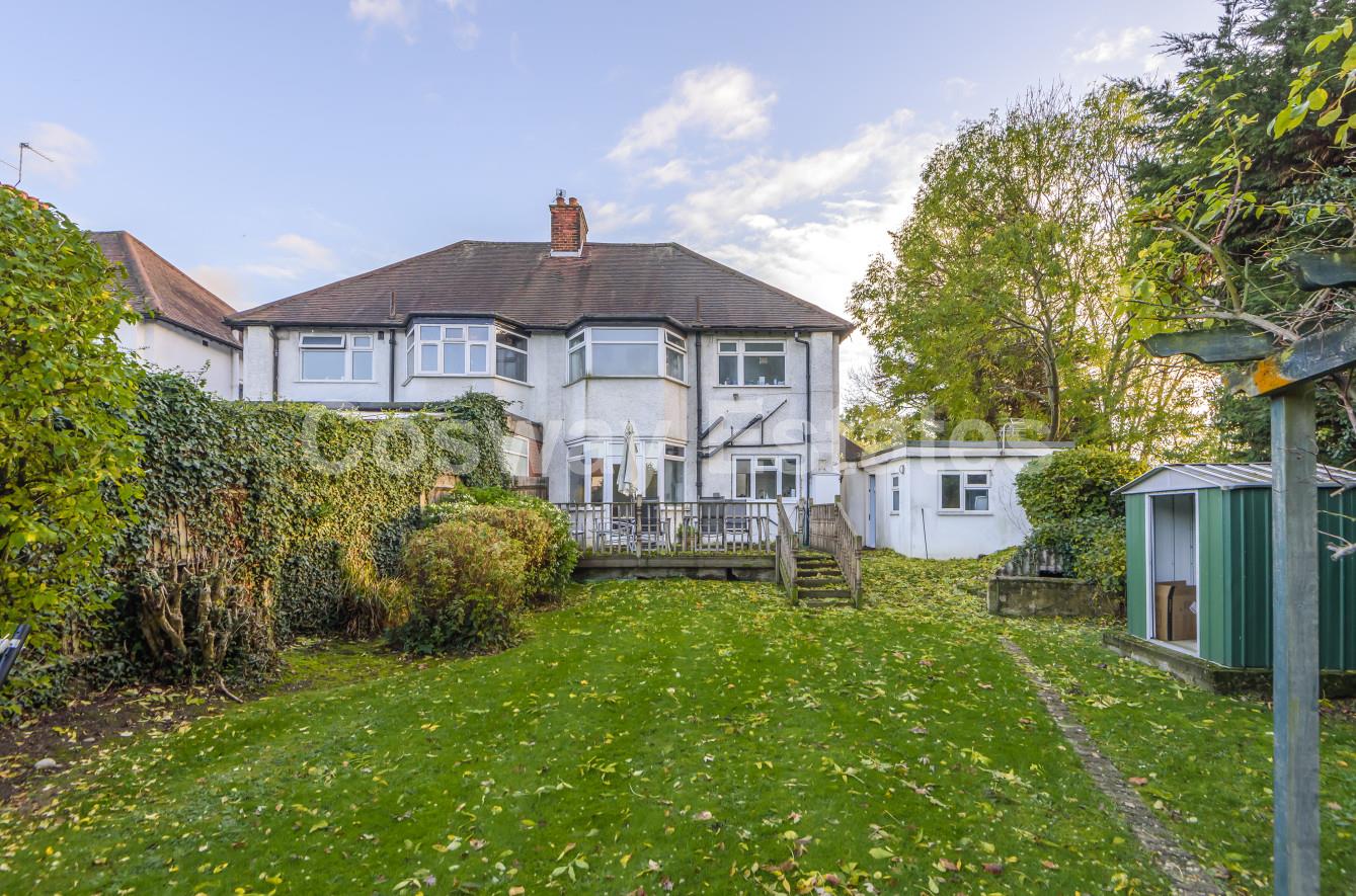Sydney Grove, London